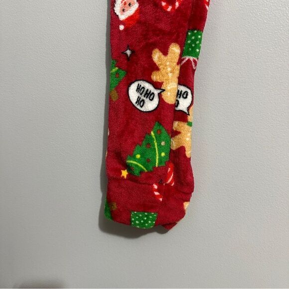 Plush red Christmas pajama pants NWOT - Picture 4 of 6